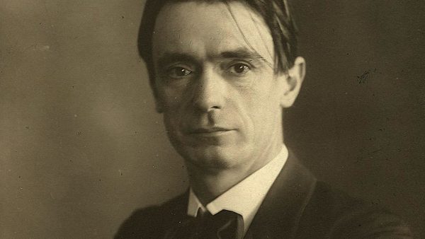 Photographic portrait of Rudolf Steiner in 1905